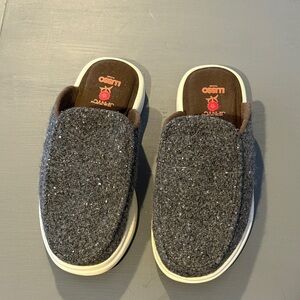 Lusso Cloud JPNYC Gray Slip-on size 8